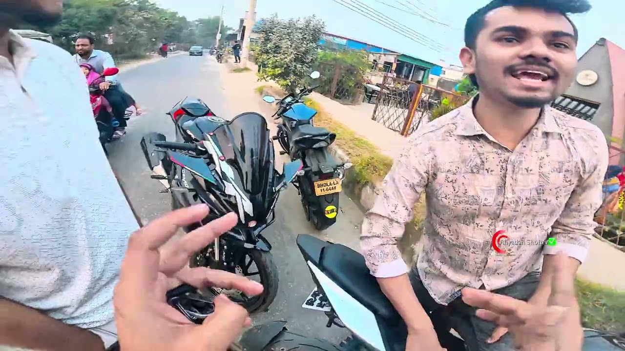ধামাকা করে দিলাম😅🤙✅#viral #motovolgger #unfrezzmyaccount #love #motovlo #viralvideo #r15mlover  