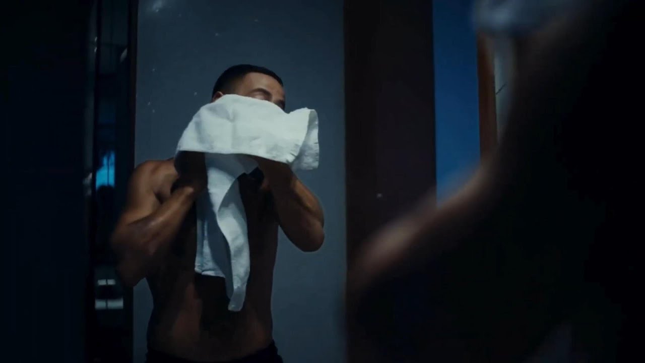 Lacrim - La Gova . ft Sch . Ziak . Jul . Maes