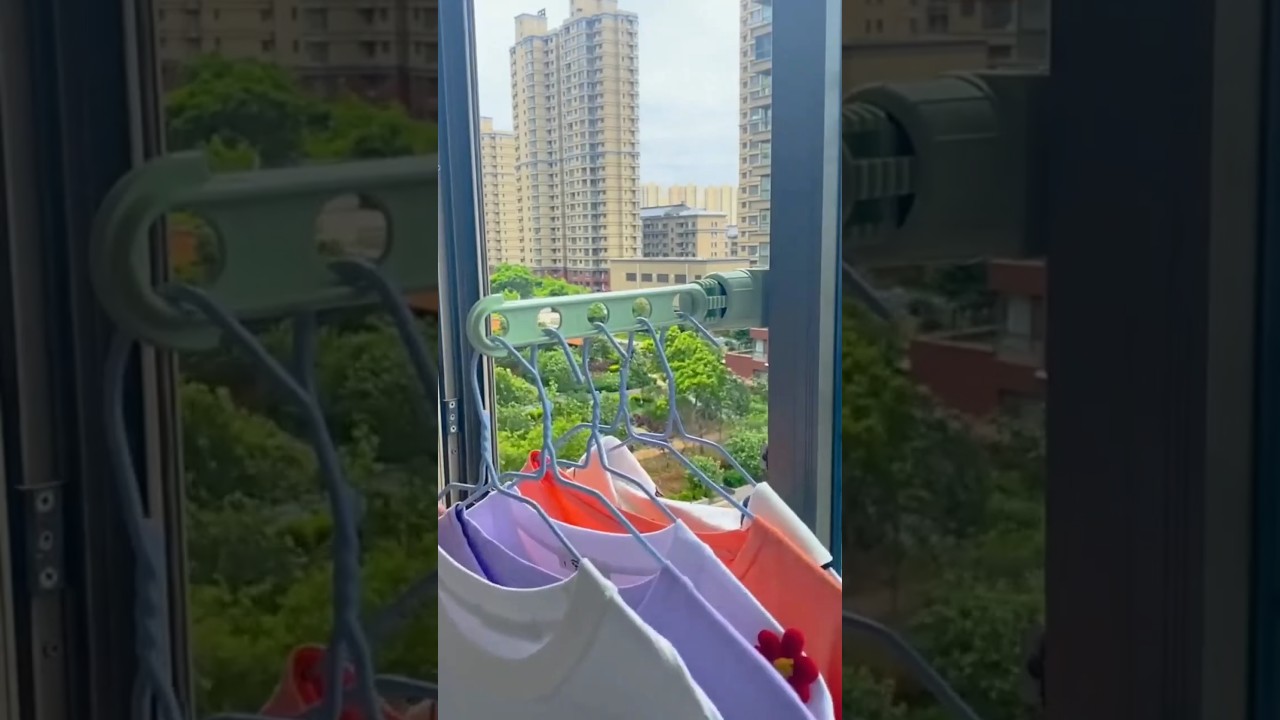 🧳✨ Portable Clothes Drying Rack Hangers —