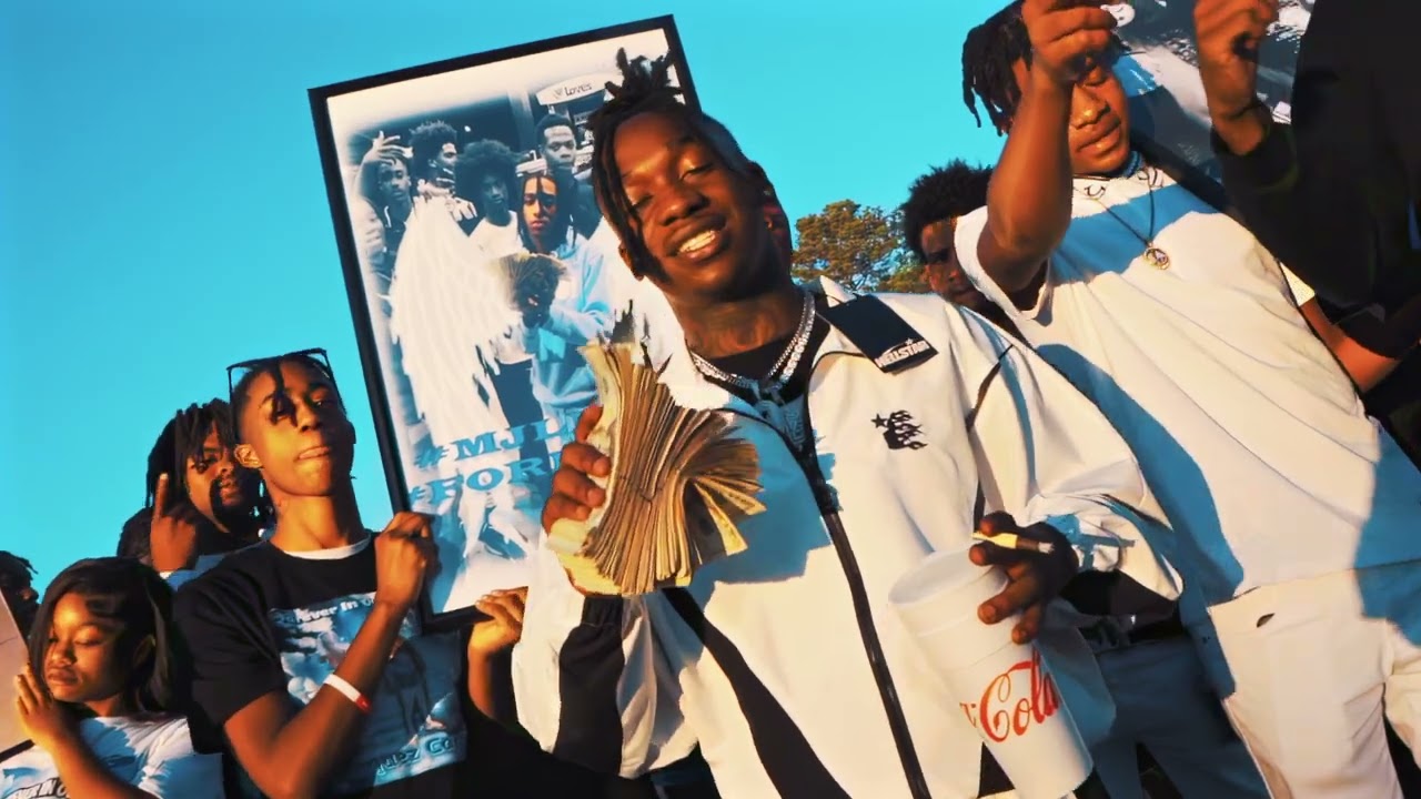 RamboSo900 - Rain [Official Music Video]