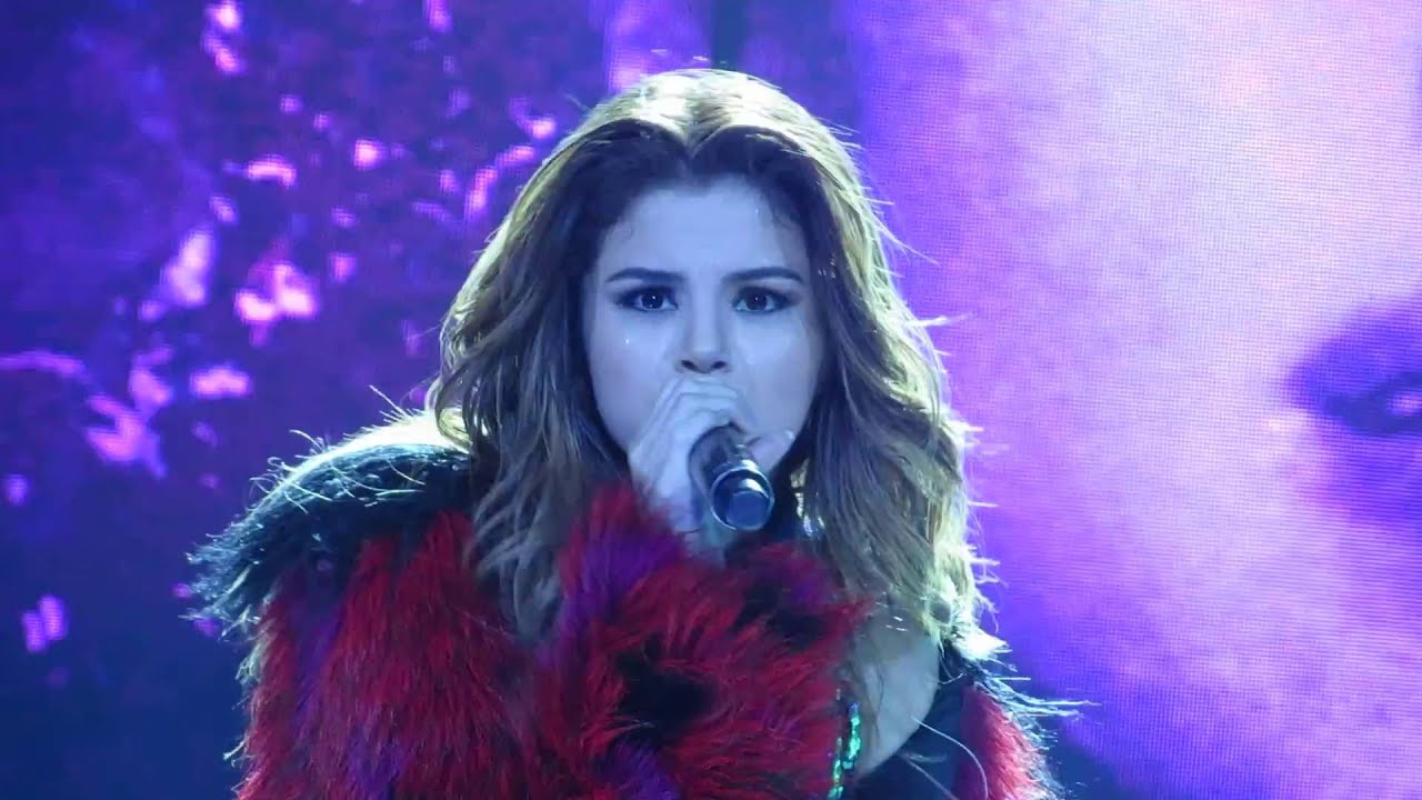 Selena Gomez -- 