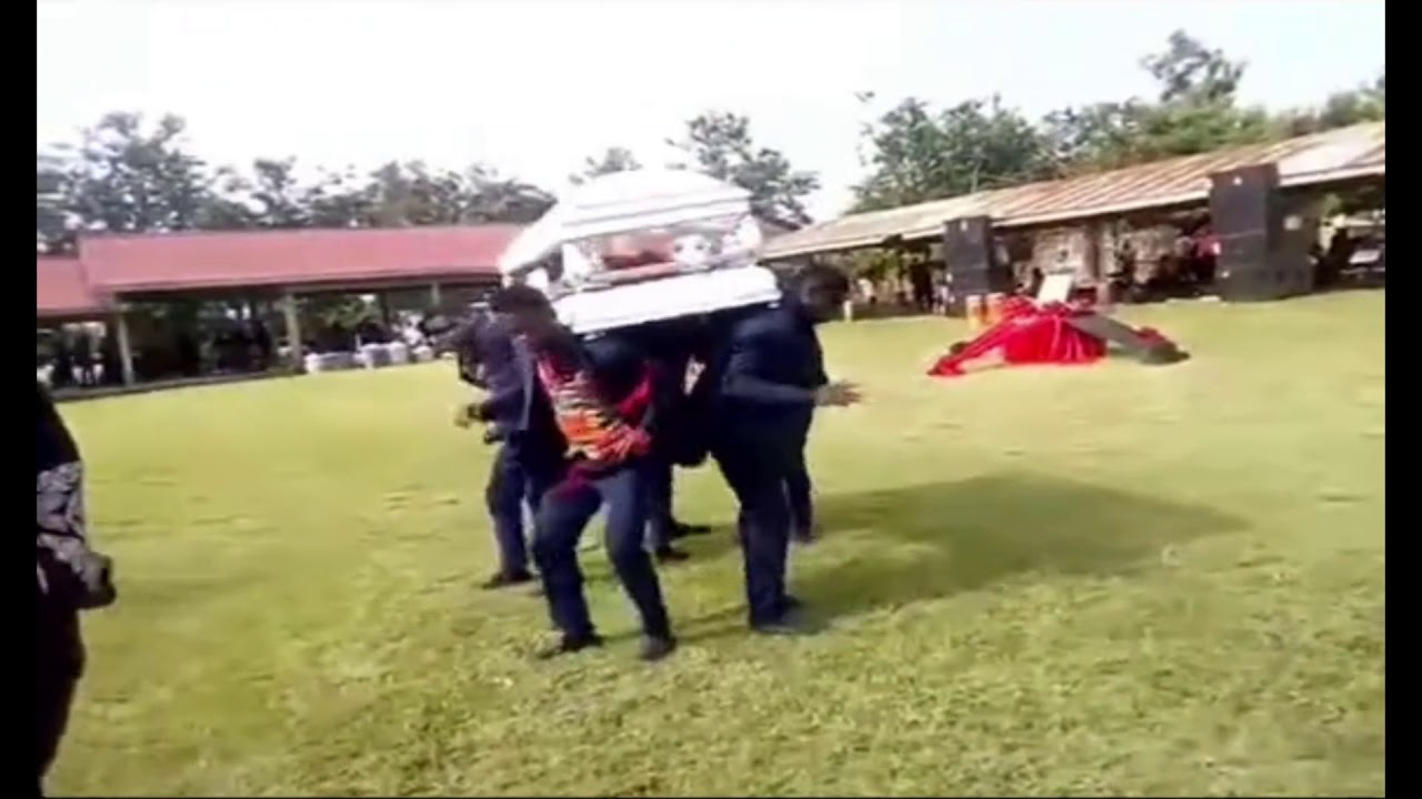 Coffin Dancers Drop Coffin