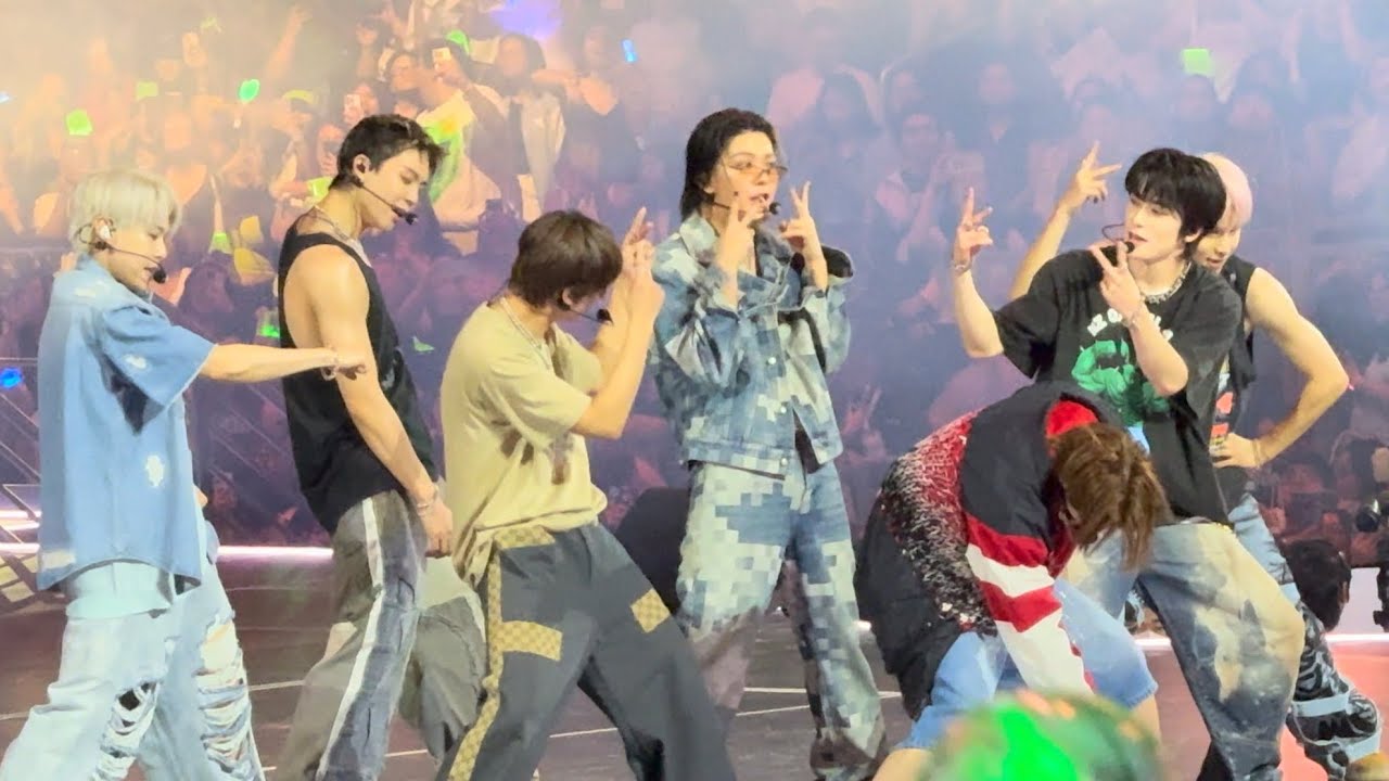 240728 NCT 127 - 2 BADDIES - KCON LA 2024