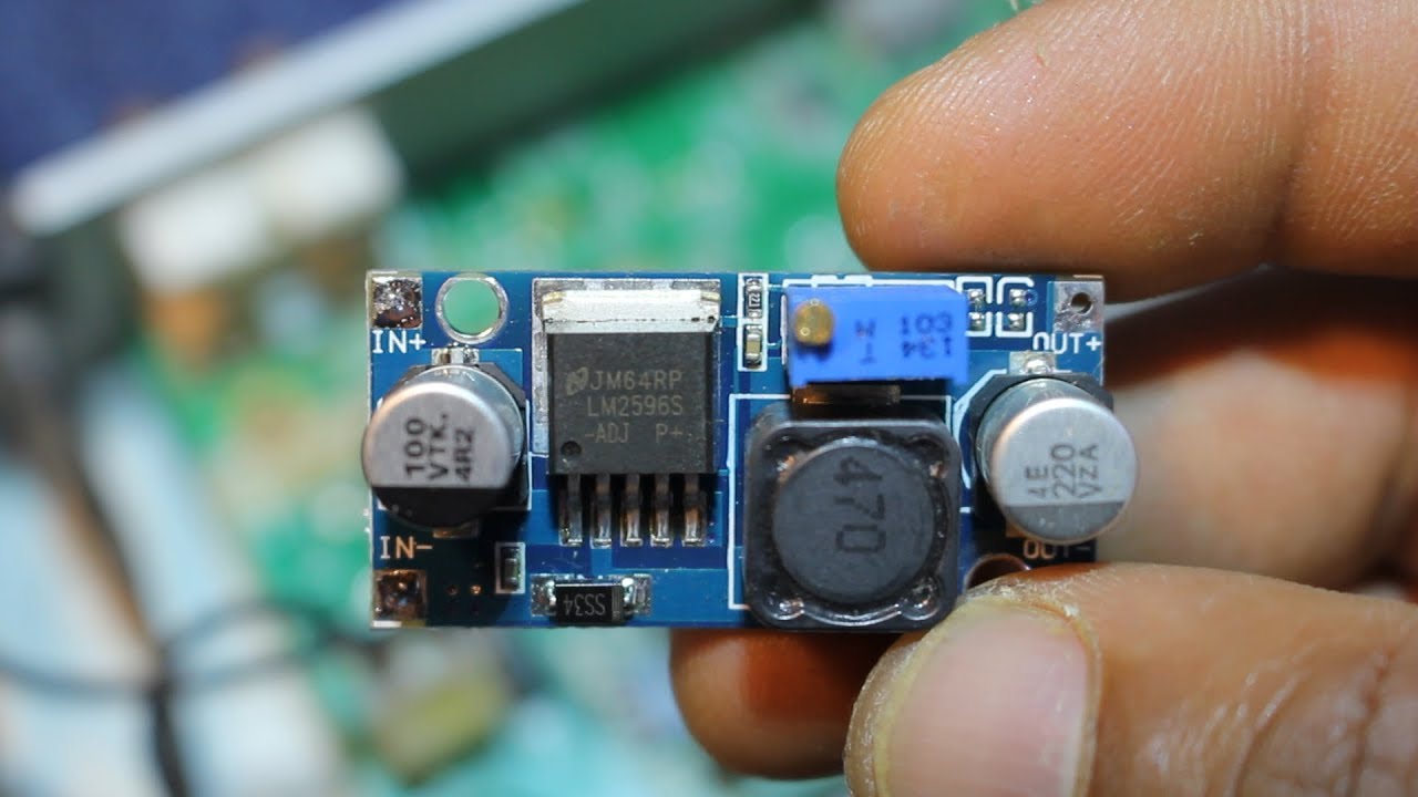 طريقة إستعمال منضم الجهد خافض ورافع  LM2596 DC-DC Adjustable Step Down Power Supply Modul