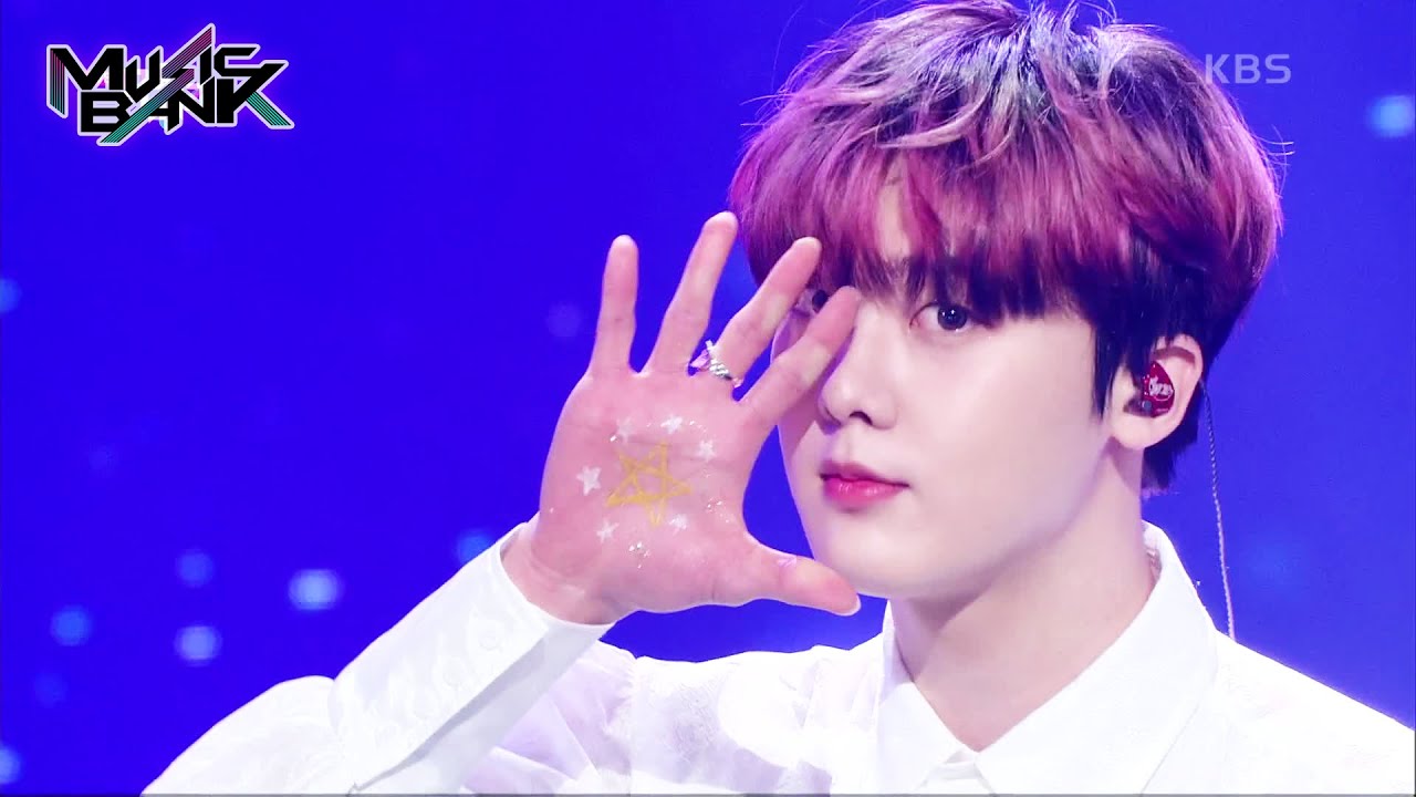 Like stars(밤하늘의 별처럼) - ASTRO(아스트로 アストロ) (Music Bank) | KBS WORLD TV 220520