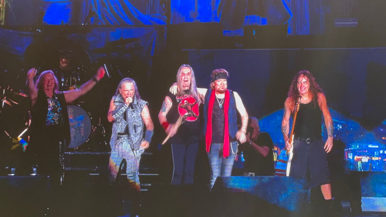 End of Nicko McBrain’s last show with Iron Maiden  - São Paulo 7 Dec 2024