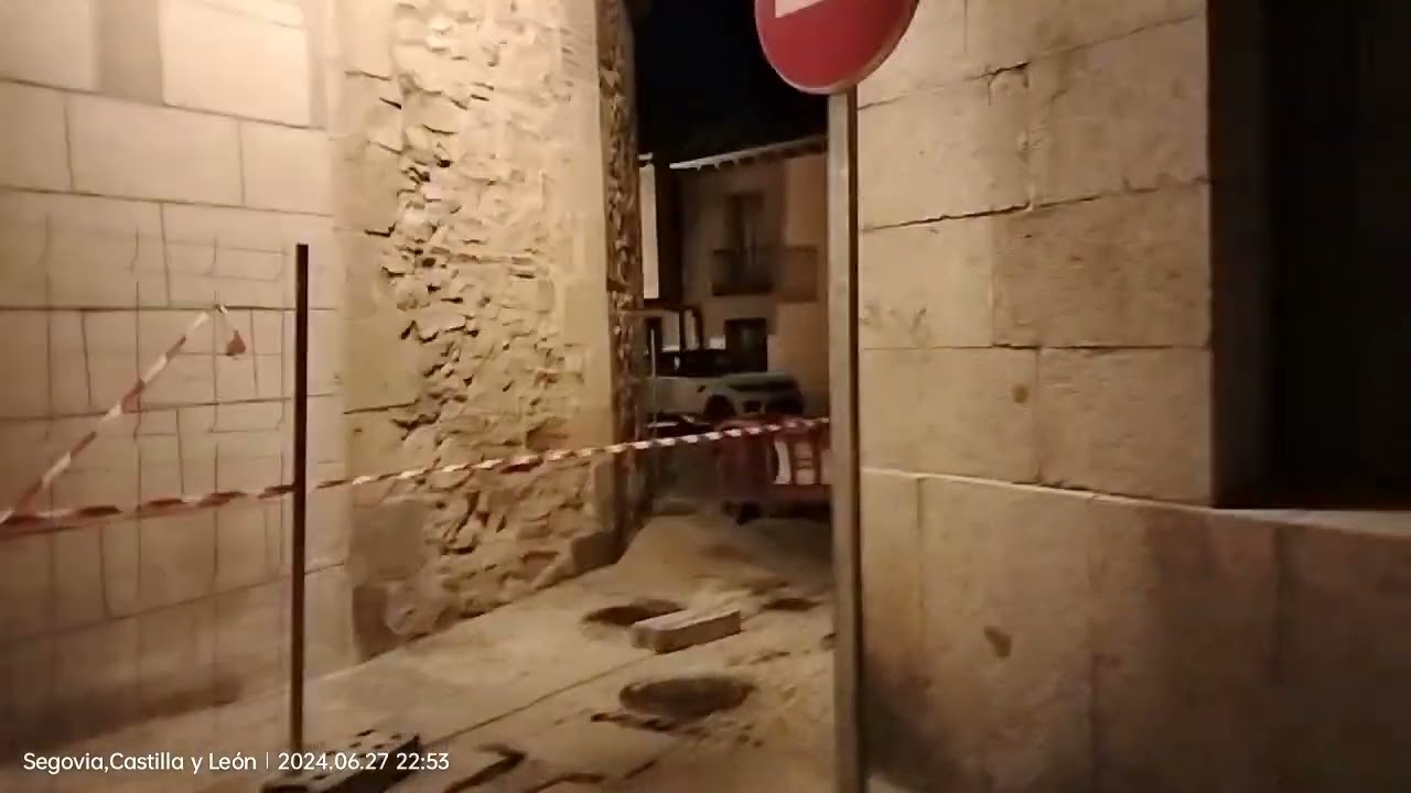 Segovia en la oscuridad. La ciudad más bella del mundo.