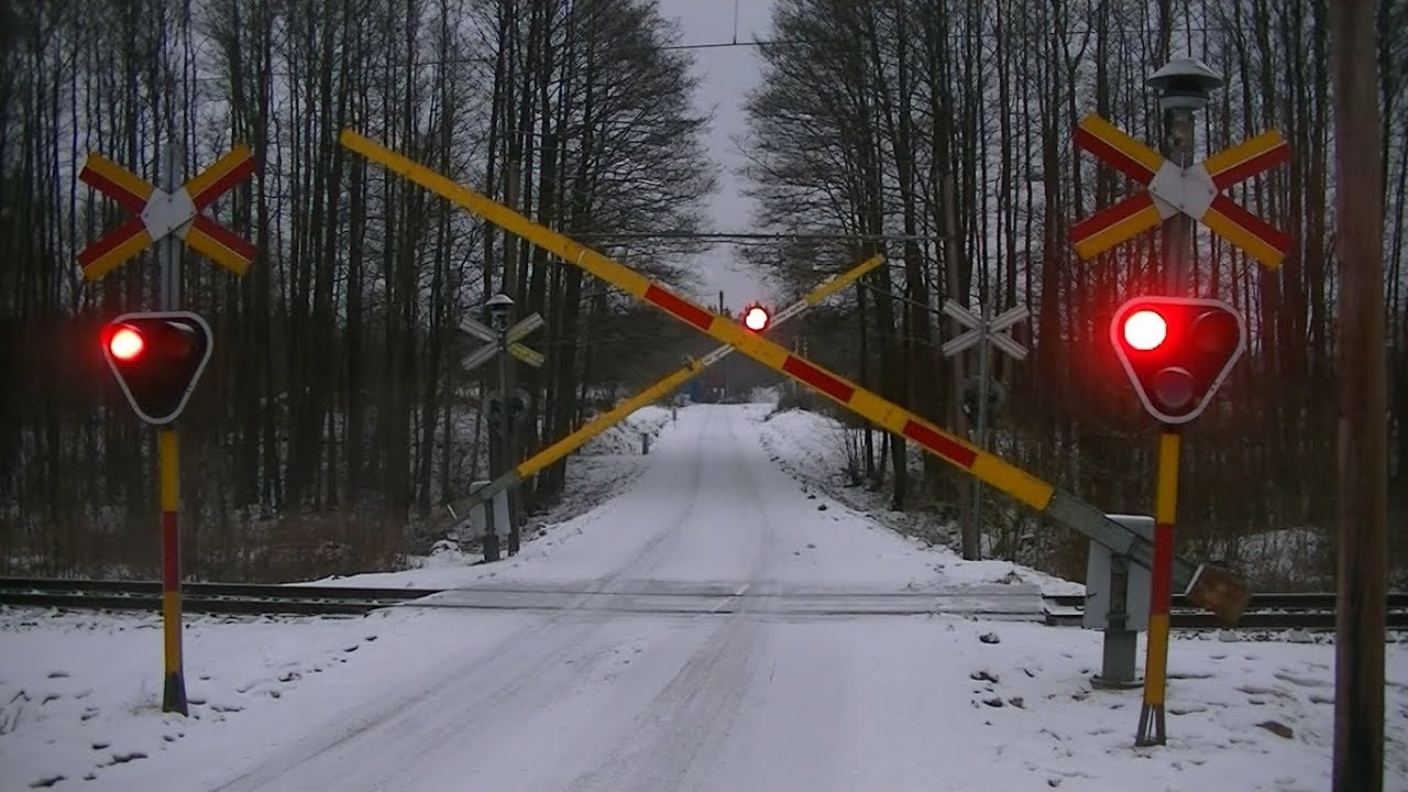 Spoorwegovergang Bjärnum (S) // Railroad crossing // Järnvägsövergång