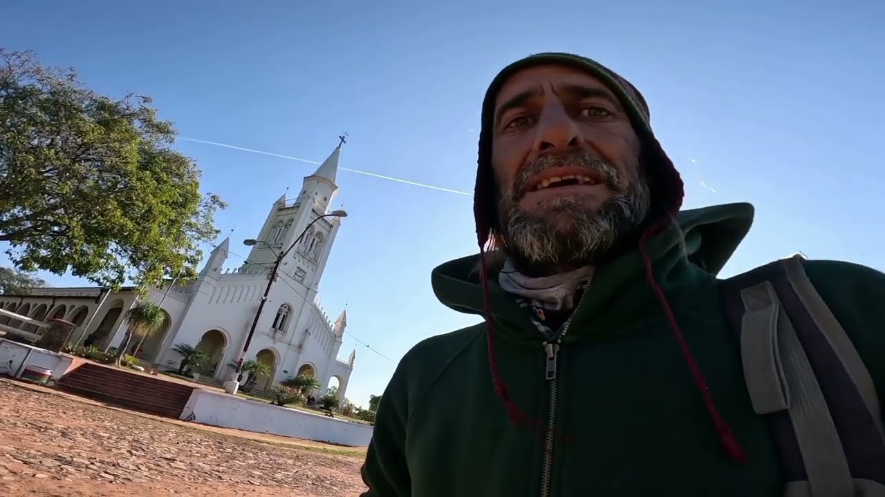Areguá lago Ypacarai caminando Paraguay
