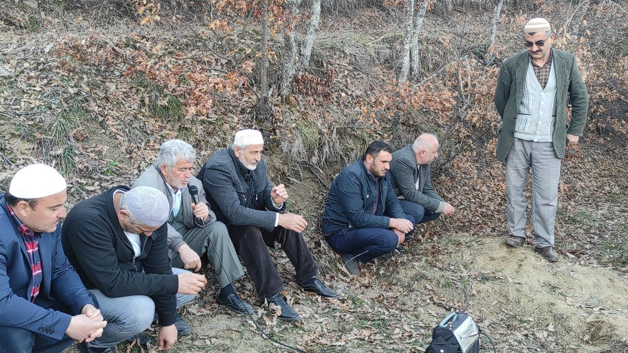 ERBAA GÜMÜŞALAN KÖYÜ ÜNZİLE ALTUNTAŞ CENAZE MERASİMİ MEZARLIKTA KURAN OKUMA VE DUA 08 MART 2025