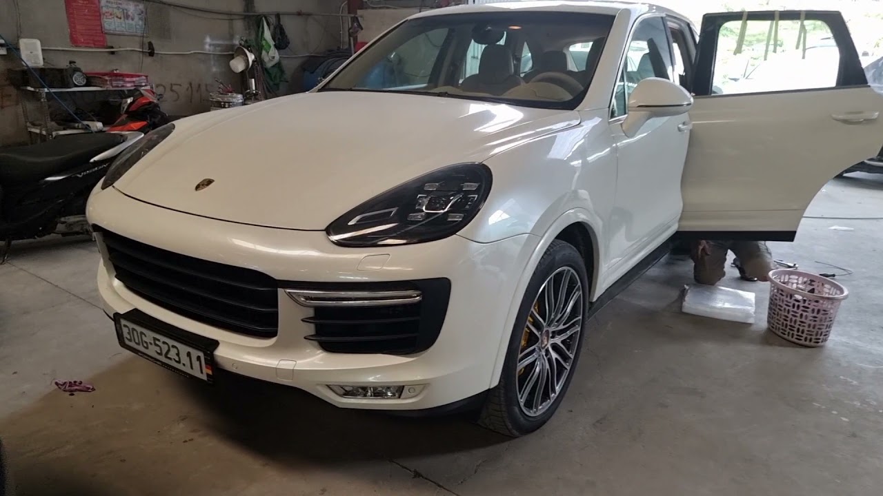 Porsche Cayenne S 2011 upgrade to 2017 Turbo Version (Porsche Cayenne 2011 lên đời 2017)
