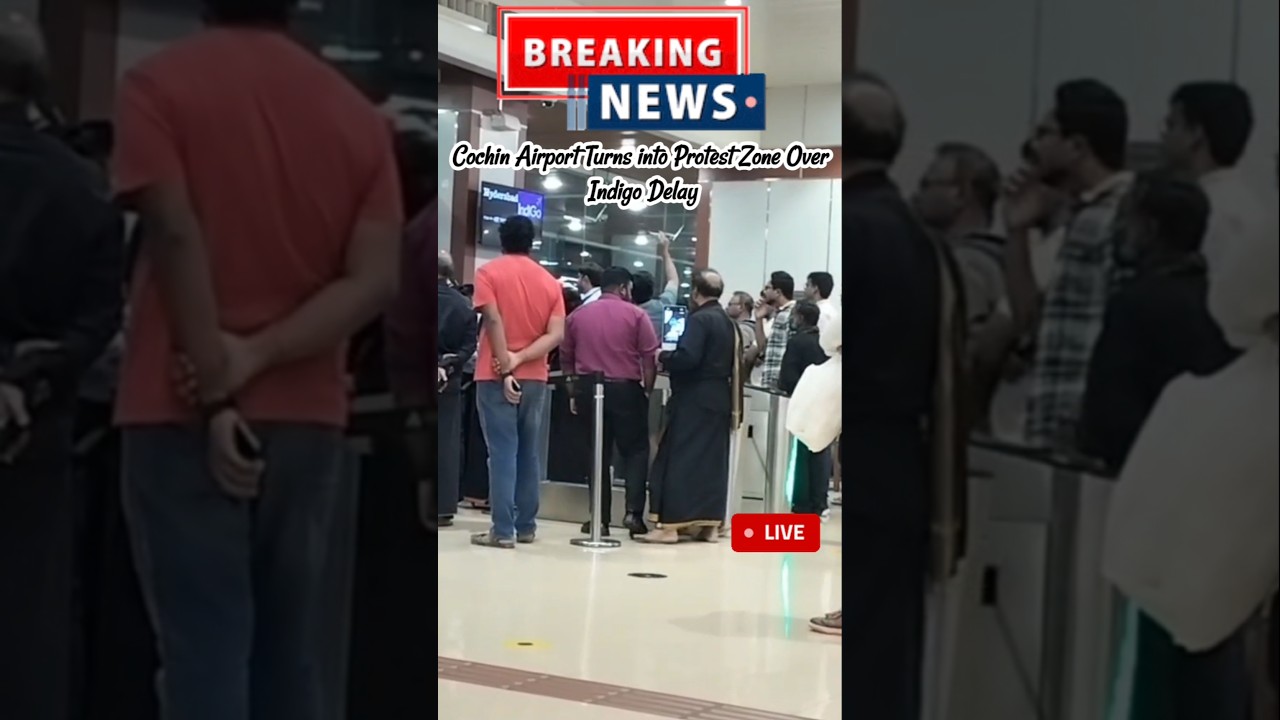 Indigo Flight Delay Sparks Outrage : Passengers mock manager with claps#Indigo #flightdelay #airport
