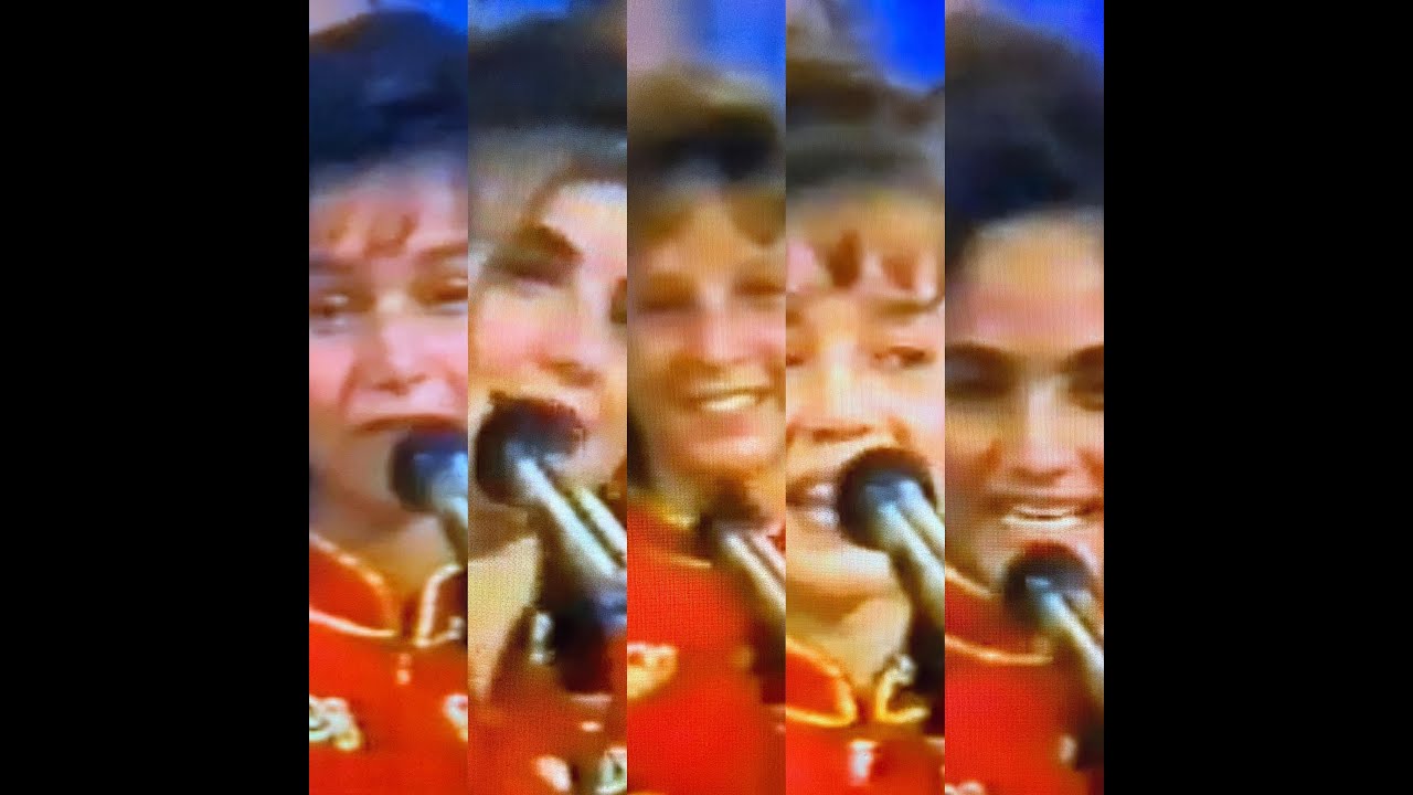 LAS PAQUITAS, REPORTAJE DEL AÑO 2000