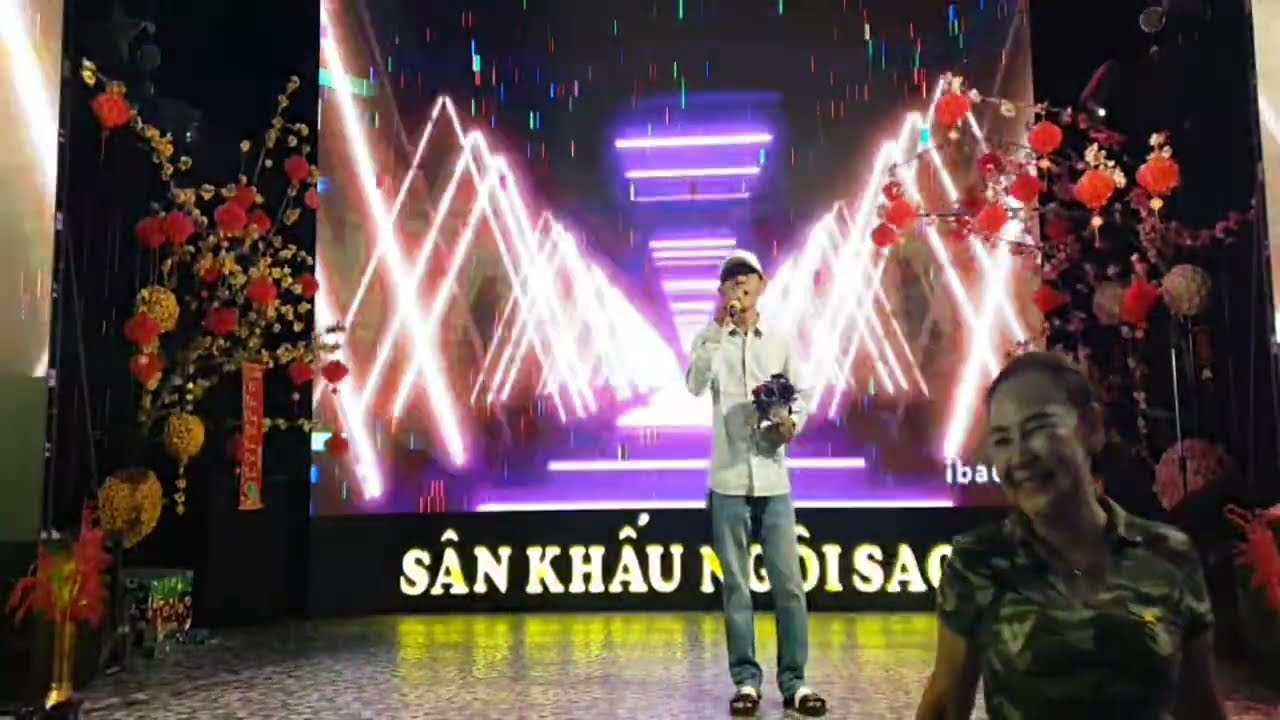 SÂN KHẤU NGÔI SAO đang phát trực tiếp!