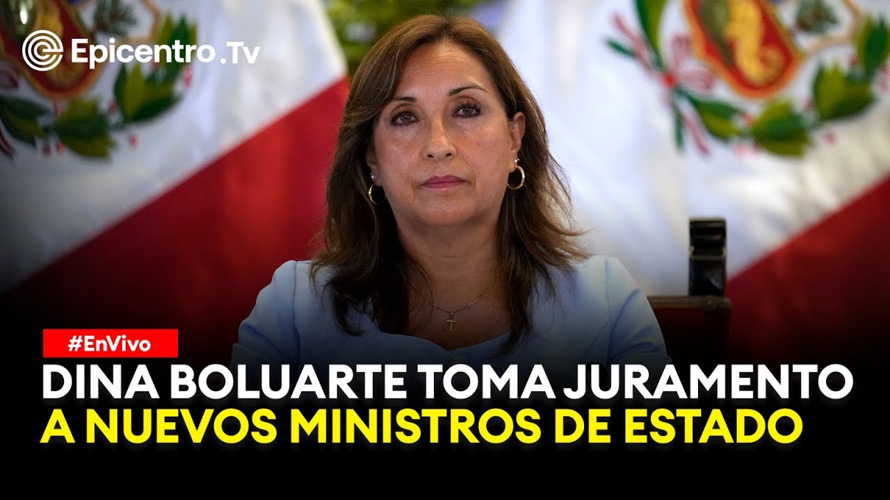 Dina Boluarte toma juramento a nuevos ministros de Estado