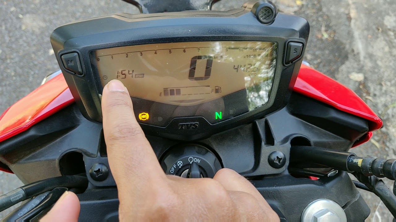 How to set time in Apache RTR 160 4v ...???