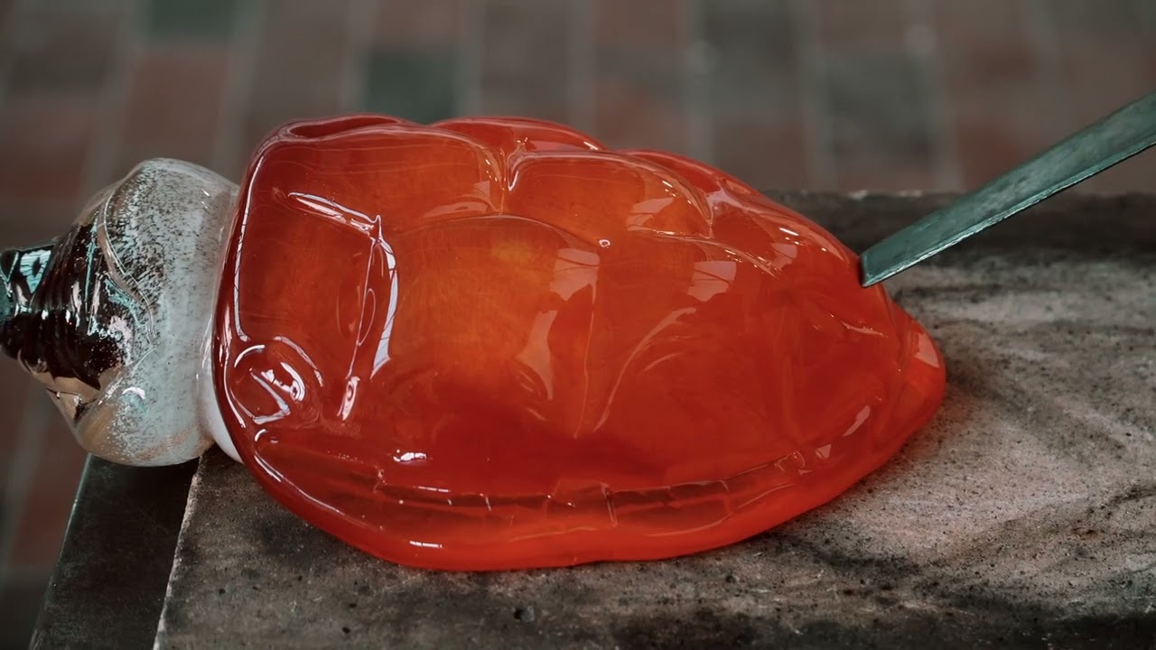 Murano Glass Blowing: Making a Glass Turtle from Molten Glass  [Making Of] #muranoglass #asmr