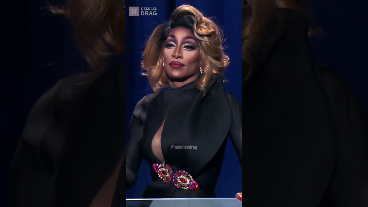 Look over there! #rupaulsdragrace #dragrace