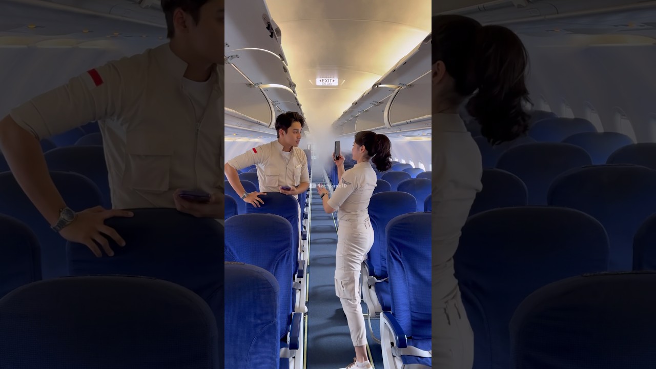 Pramugara Ganteng dan Pramugari Cantik Super Air Jet Dalam Pesawat
