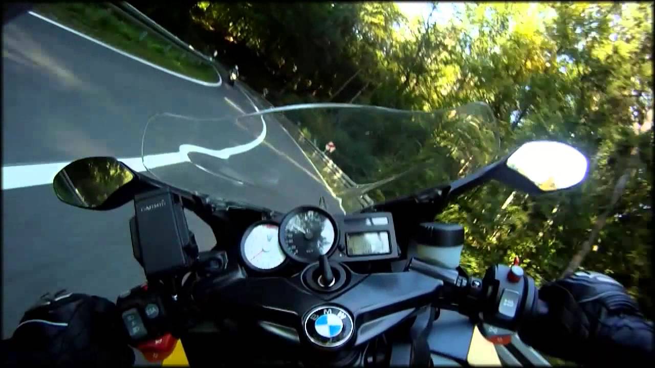 BMW K1200S. Berg auf...