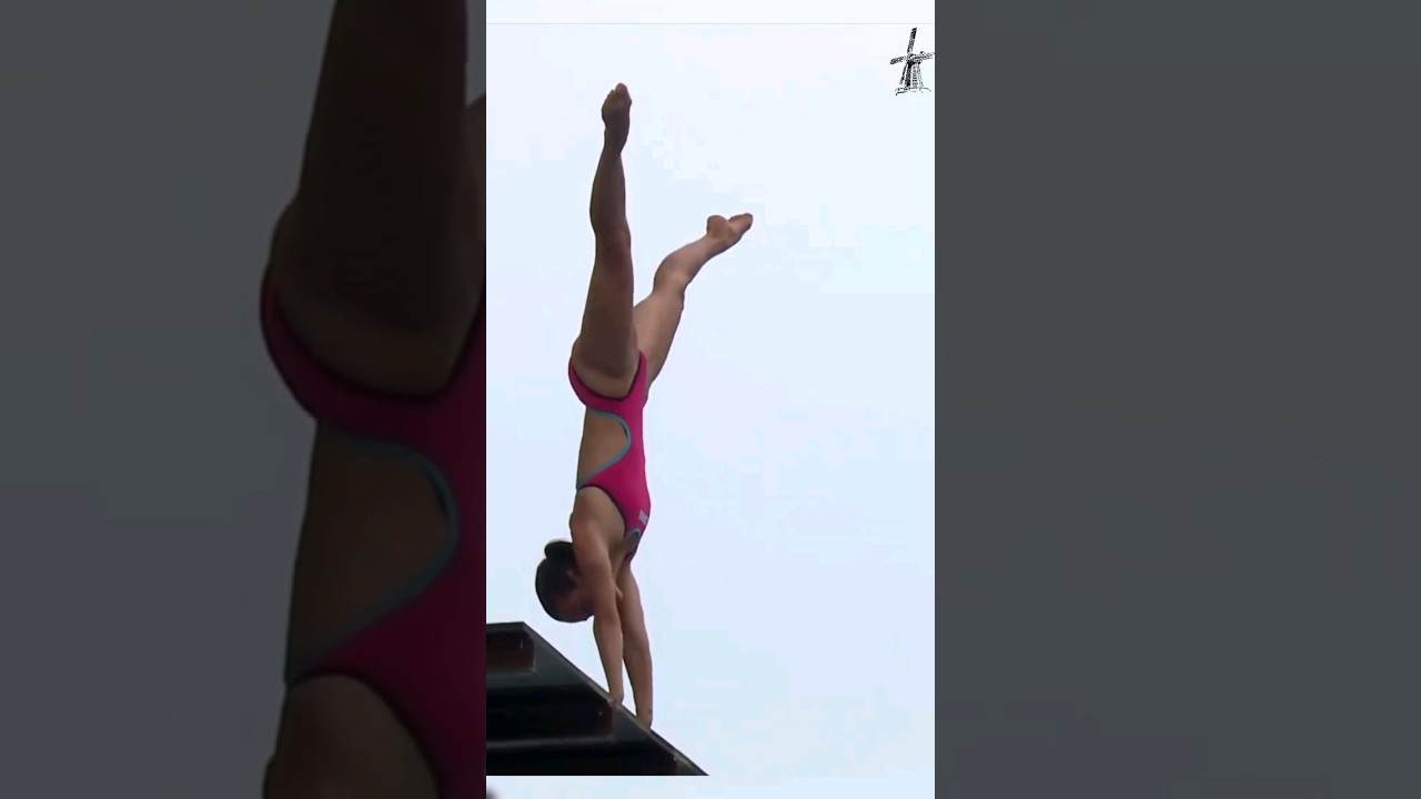 Anna Bader Springboard Dive 🌊 