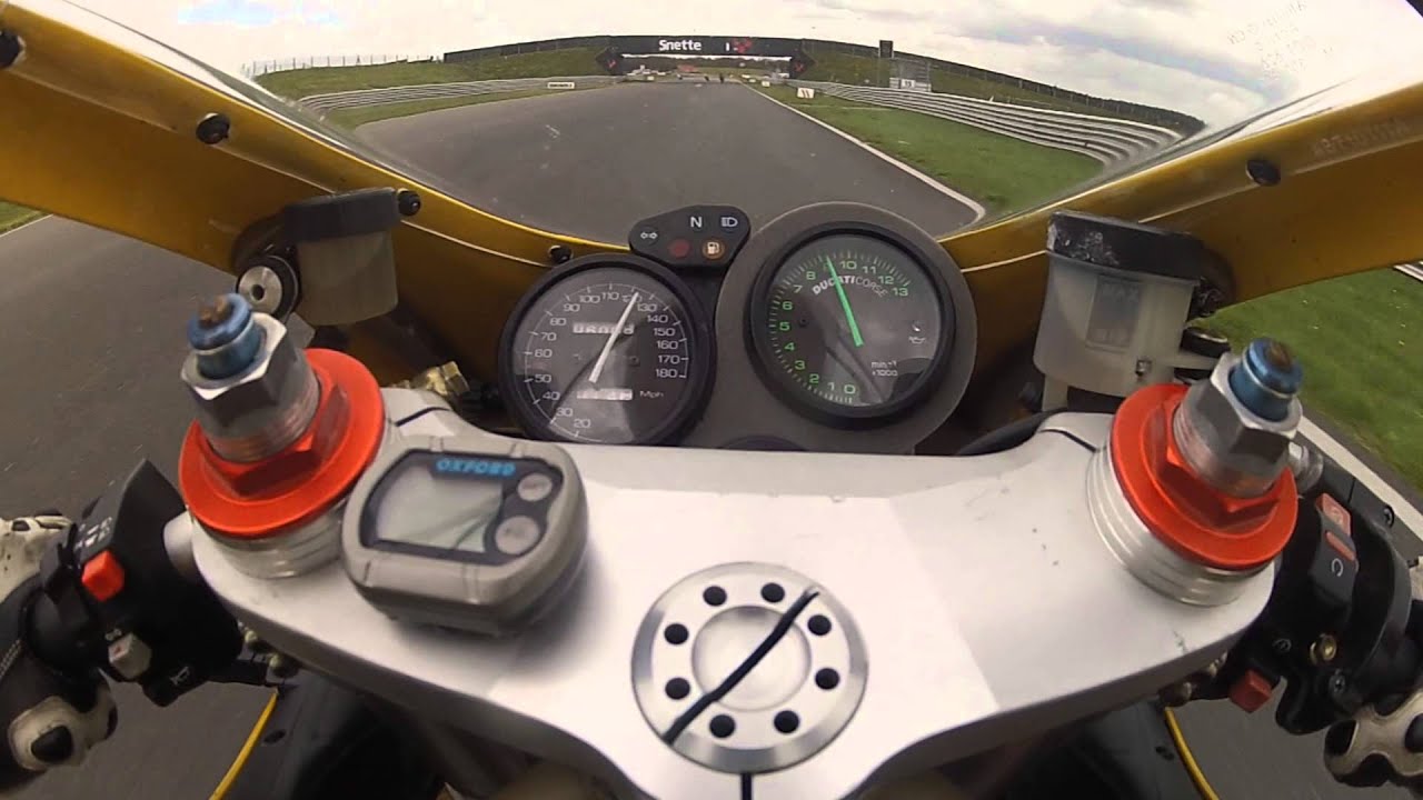 Snetterton 300 On board lap on a Ducati 748. Date - 29.04.13