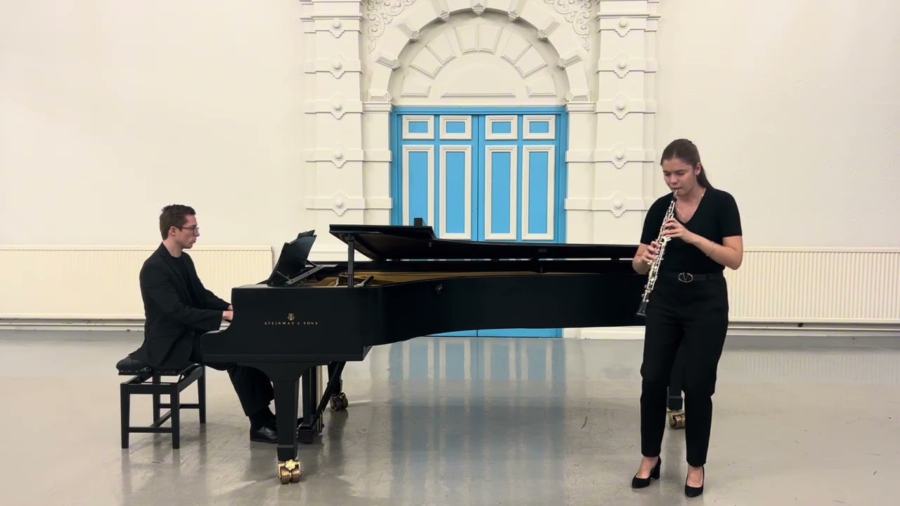 Henri Dutilleux: Sonata for oboe and piano, I mov.