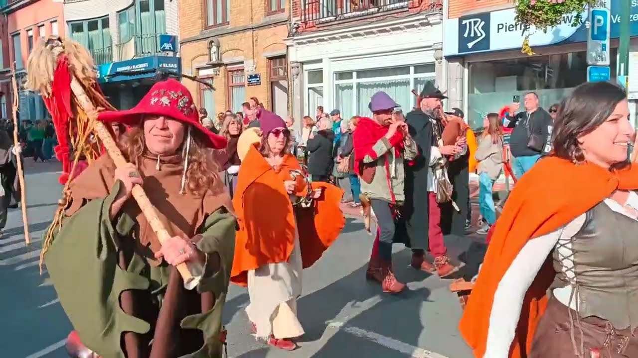Cortège Historique de Comines fête des Louches 2024