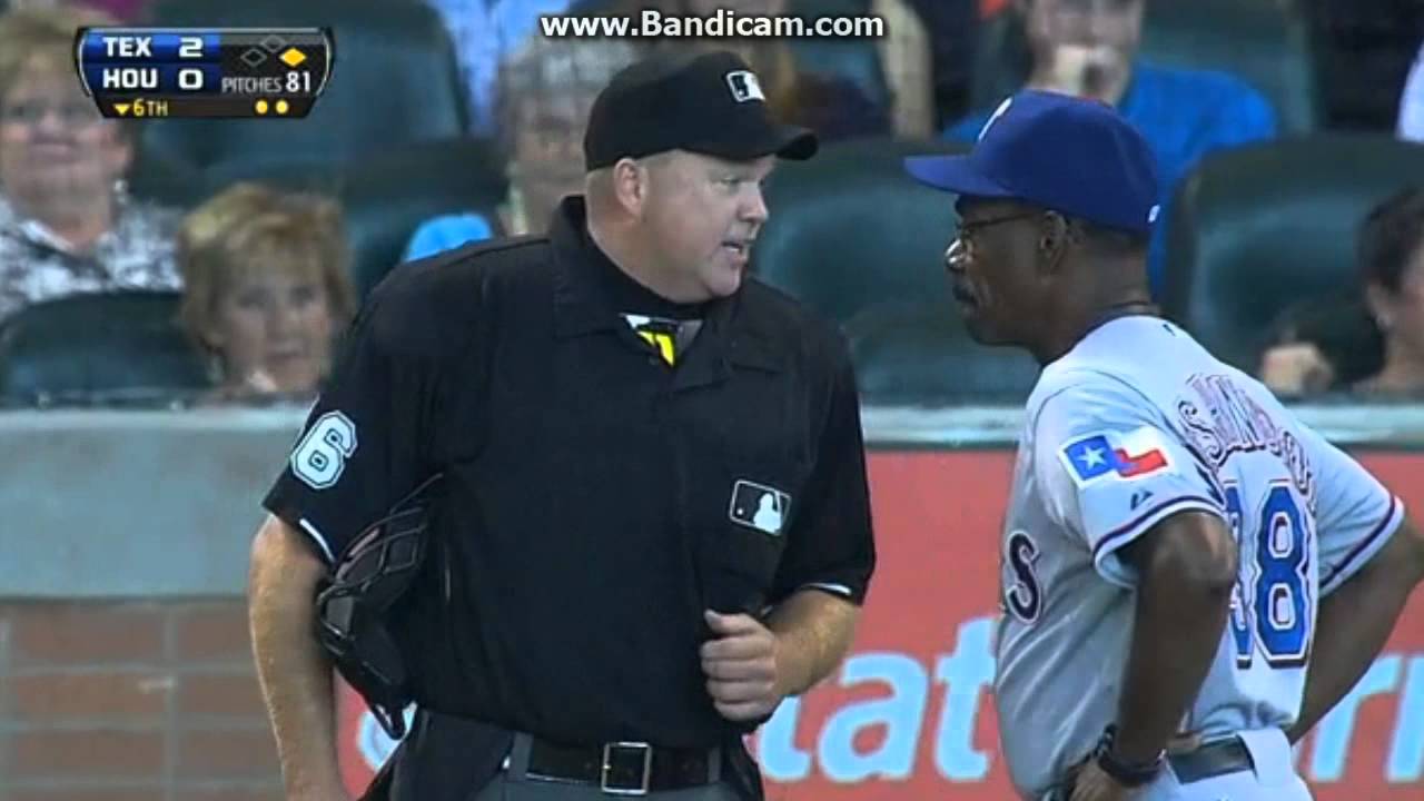 A J  Pierzynski  gets Ejected