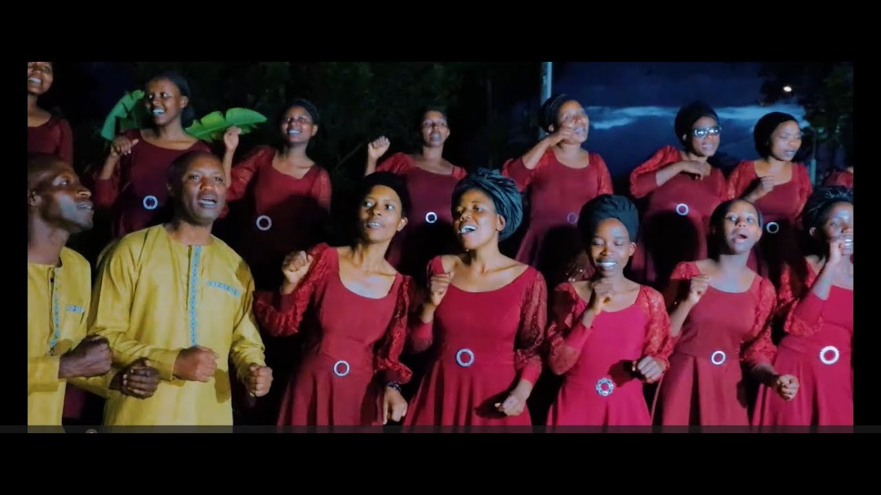 Bimenyekane hose by AMAHORO CHOIR (EDEPR KABUTARE)