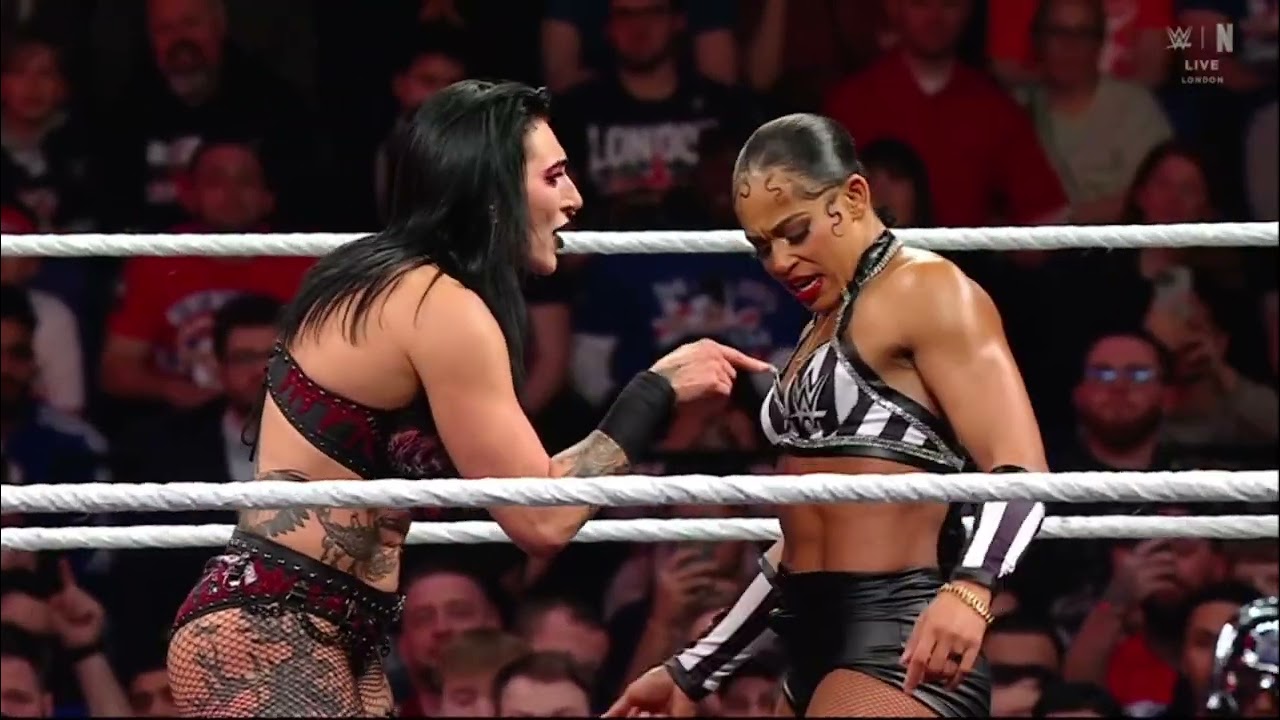 Rhea Ripley vs Iyo Sky por el campeonato mundial - WWE Raw, 31 de Marzo 2025 En Español