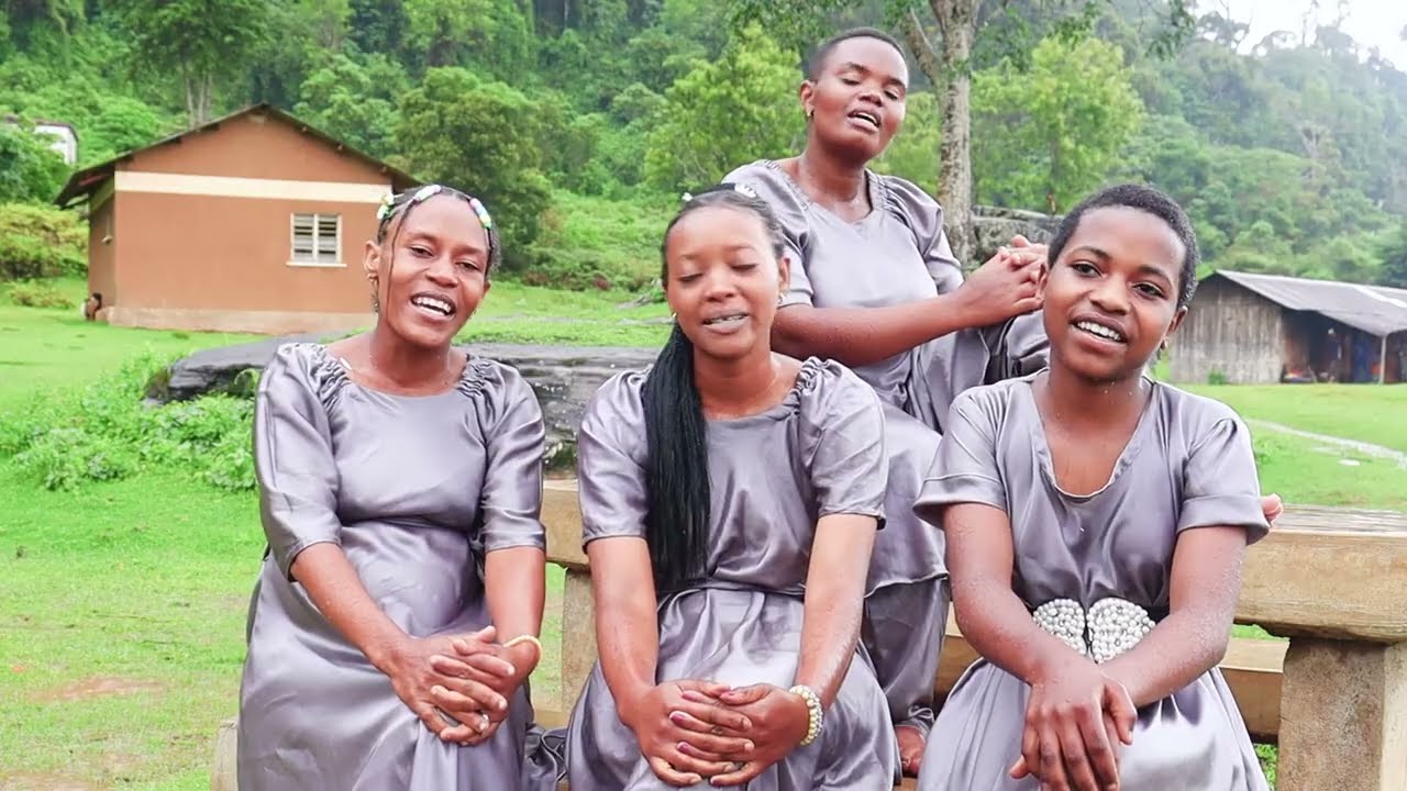Jeyovo Gospel Band - Tunakushukuru {Mtuliza Bahari Album - Track 07} (Official Music Video)