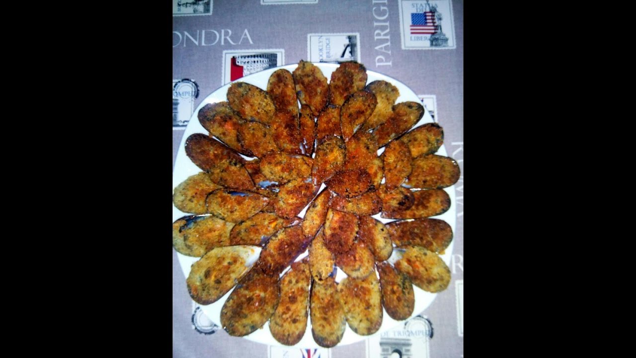 cozze gratinate facilissime e buonissime (very easy and delicious au gratin mussels)