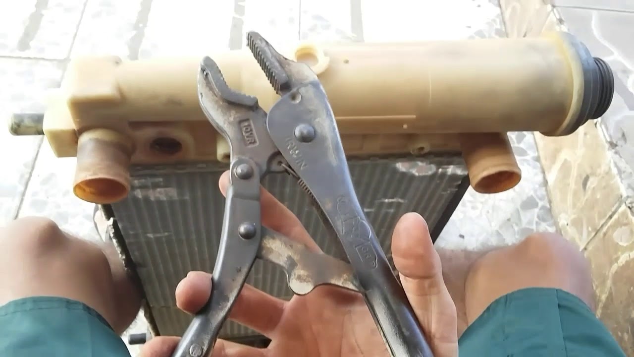 LIMPEZA COMPLETA DO RADIADOR DO UNO. E ALGUMAS DICAS - ANDRÉ GUERRA