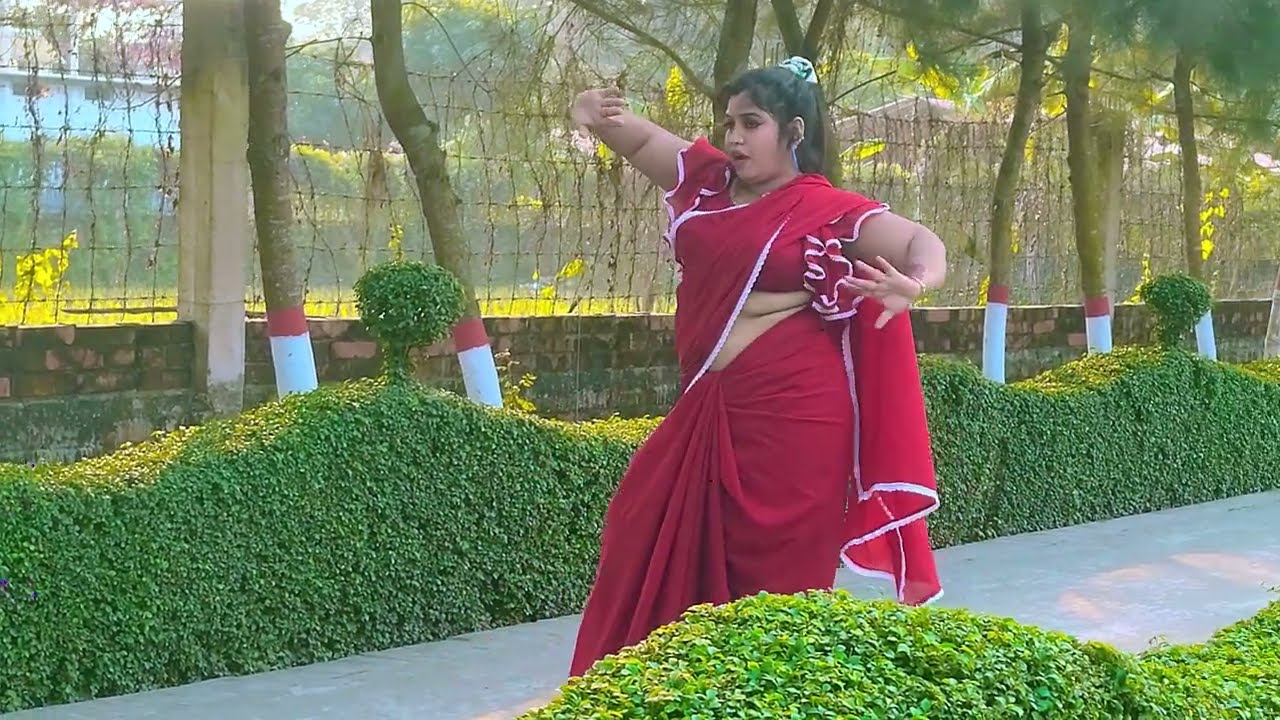 🔥 Photo Zoom Zoom | फोटो जूम जूम  | New Cover Dance 2026 | Desi Girl Suborna Dance 2026