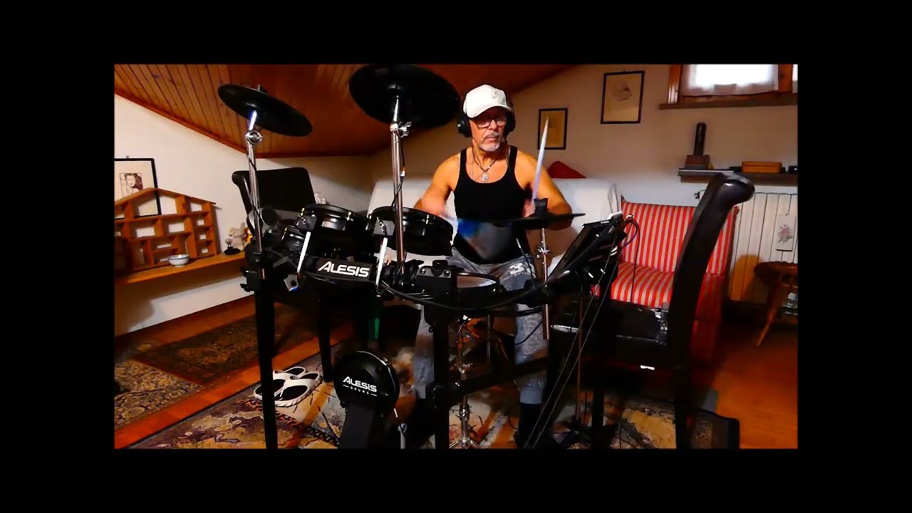 1986 Madonna - Papa Don't Preach (drum cover - fair use)