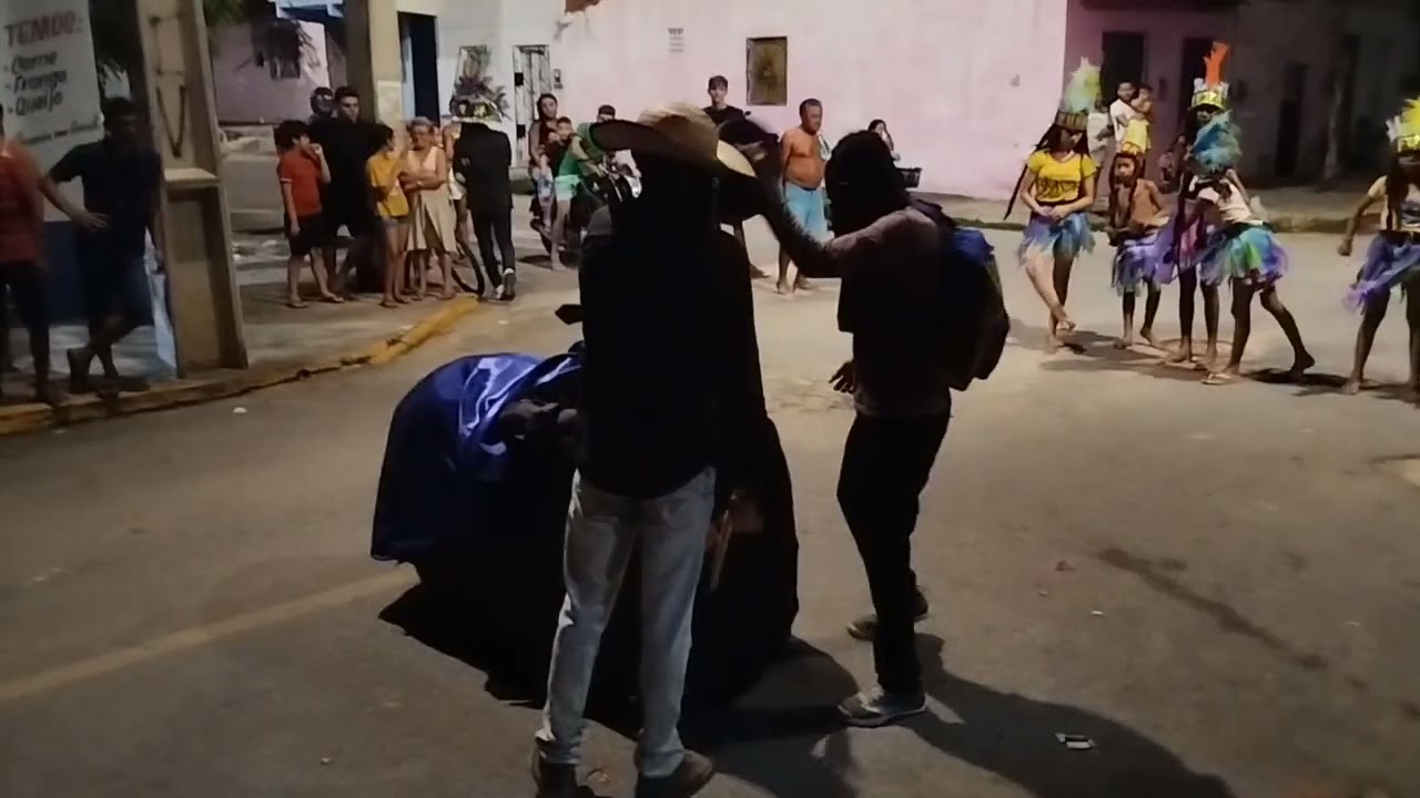 Grupo fubazada,dançando no bairro Vila União
