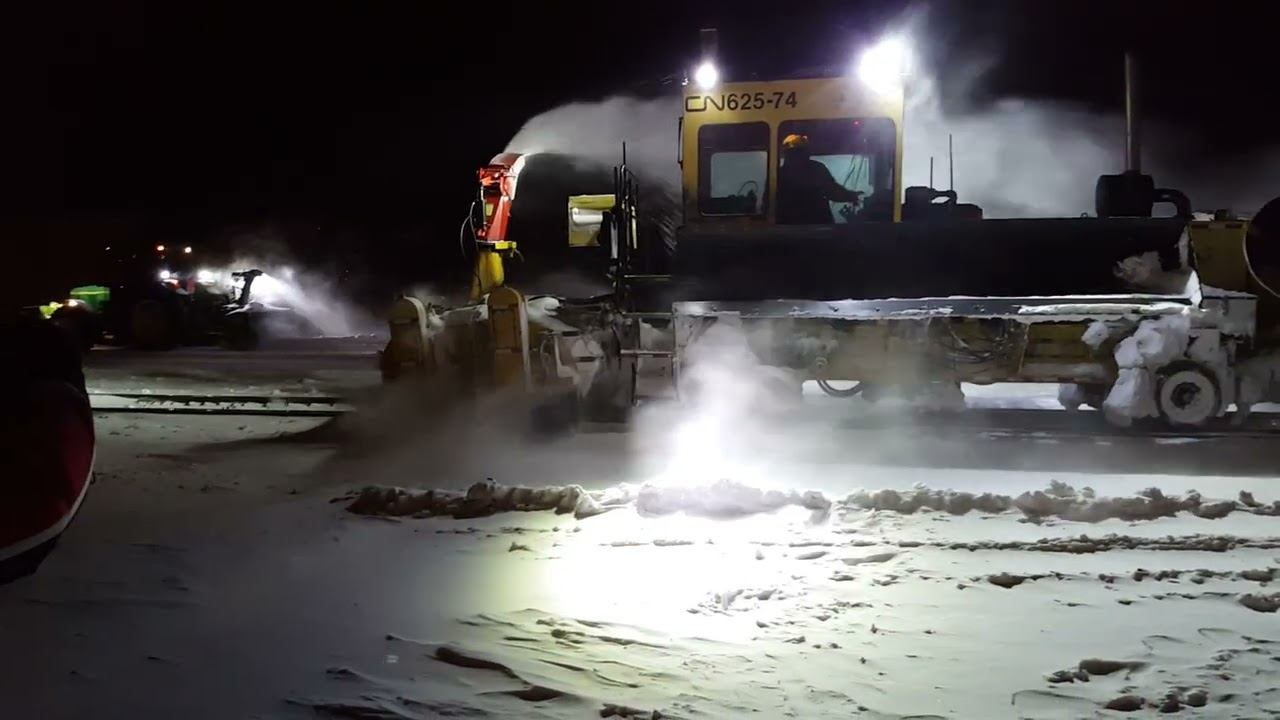 CN Snowblower at the Mont-Joli yard on january 27th 2017.