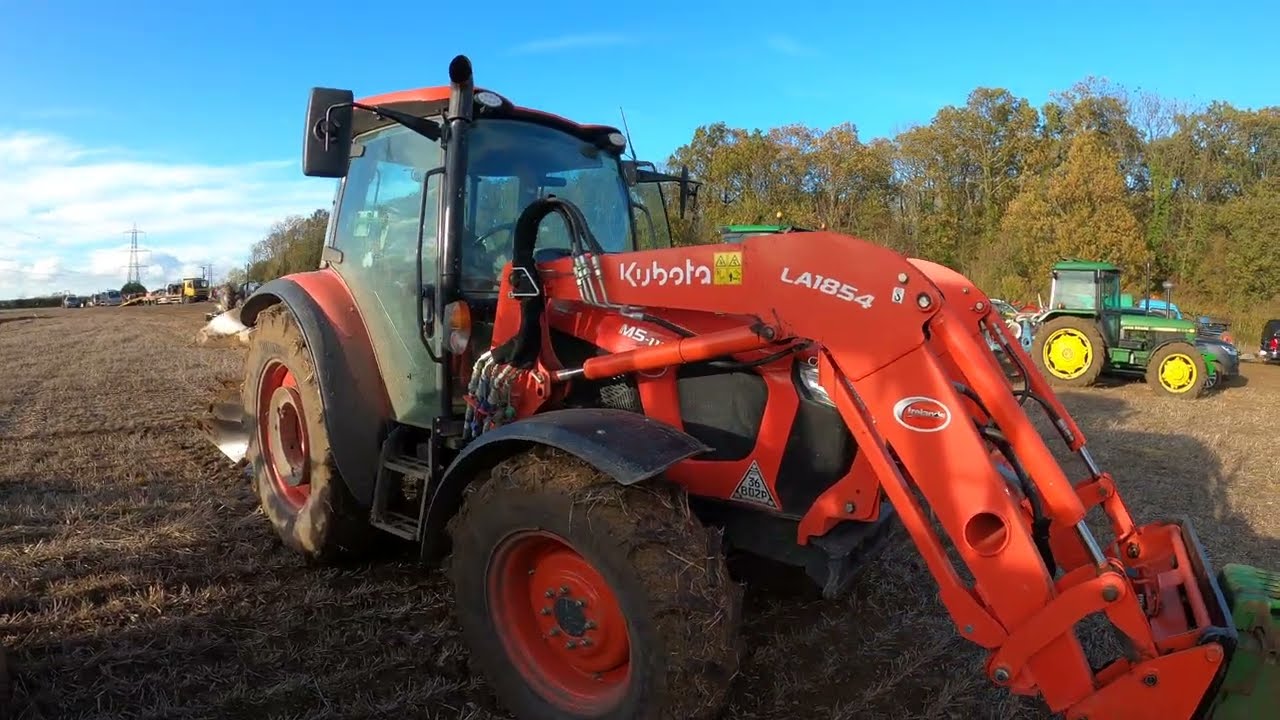 2022 Kubota M5-112 Hydraulic Shuttle 3.8 Litre 4-Cyl Diesel Tractor (115 HP) Rutland Ploughing 2026