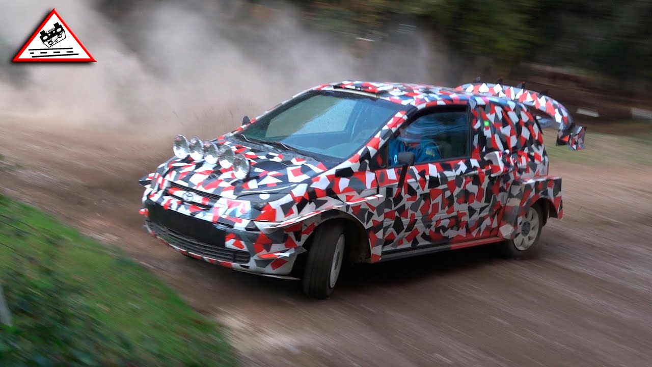 Parody Test Toyota Yaris Rally1 Hybrid WRC 2022 [Passats de canto]