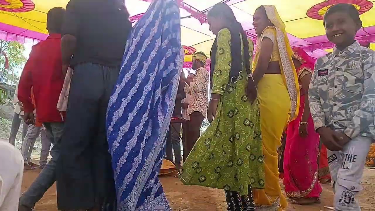 Are eshi Murali Baja De re Kanha nache chhamma gual Chanda Mehta Kala ki sundar perstuti