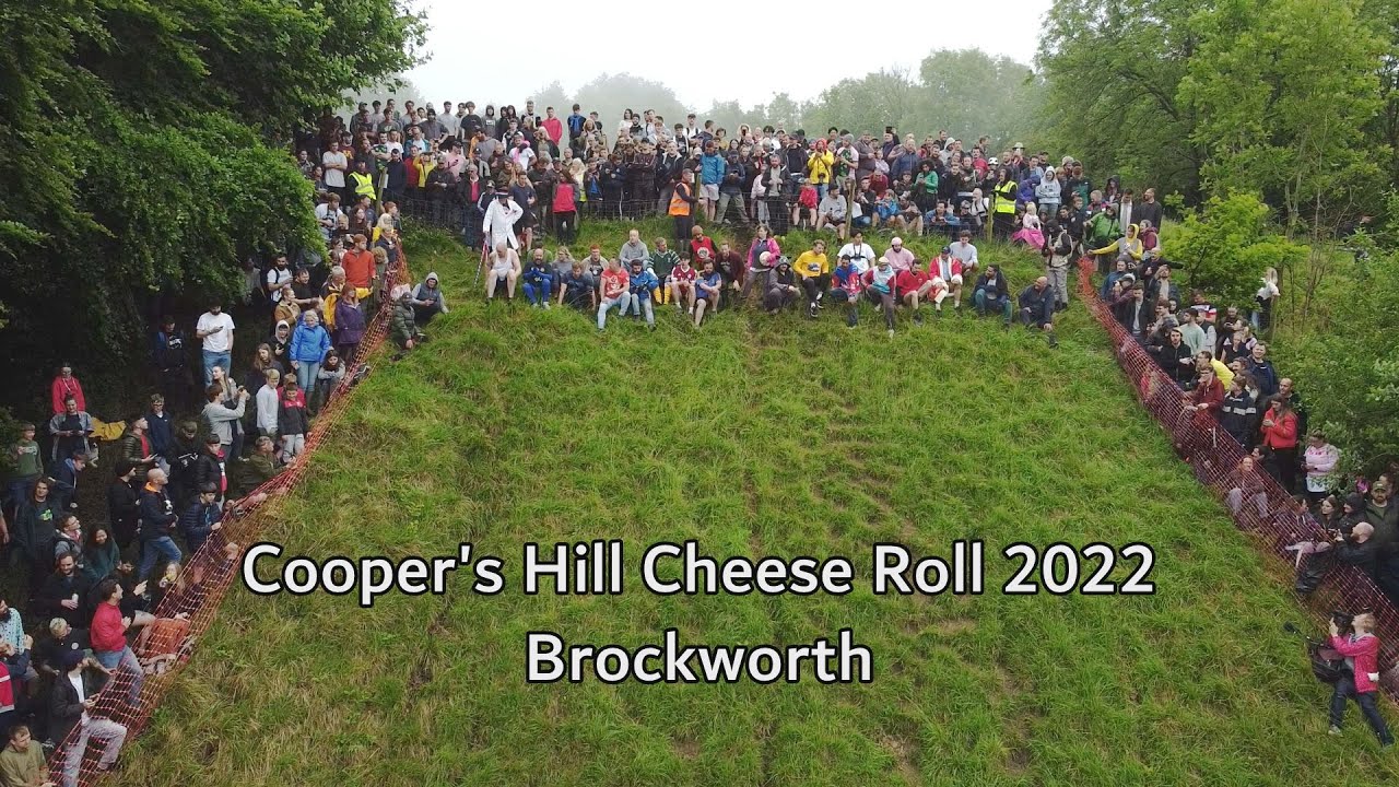 Cooper's Hill Cheese Roll 2022