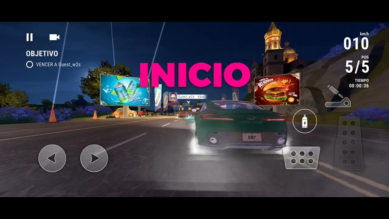 Jugando con carritos 
