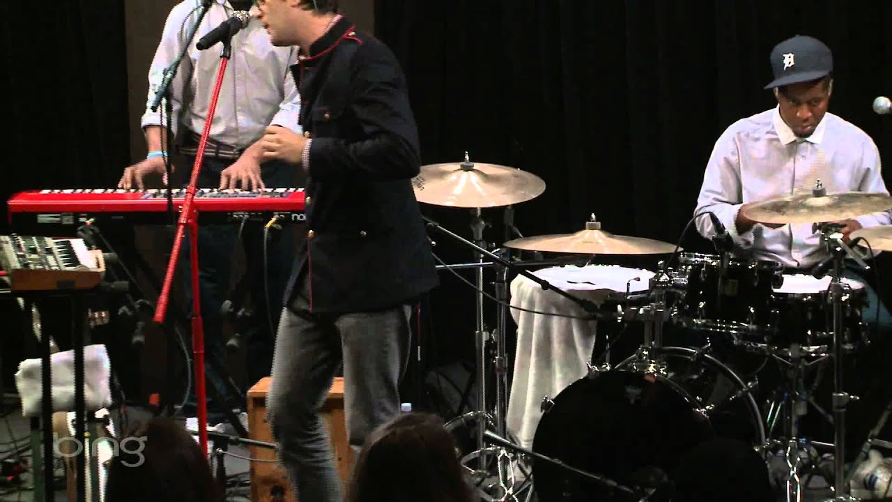 Mayer Hawthorne - I Wish It Would Rain (Bing Lounge)