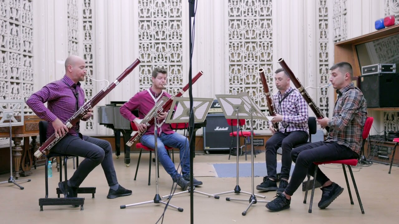 Piesa pentru 4 fagoturi si un melc  - Elena Apostol - 4Fun Bassoon quartet
