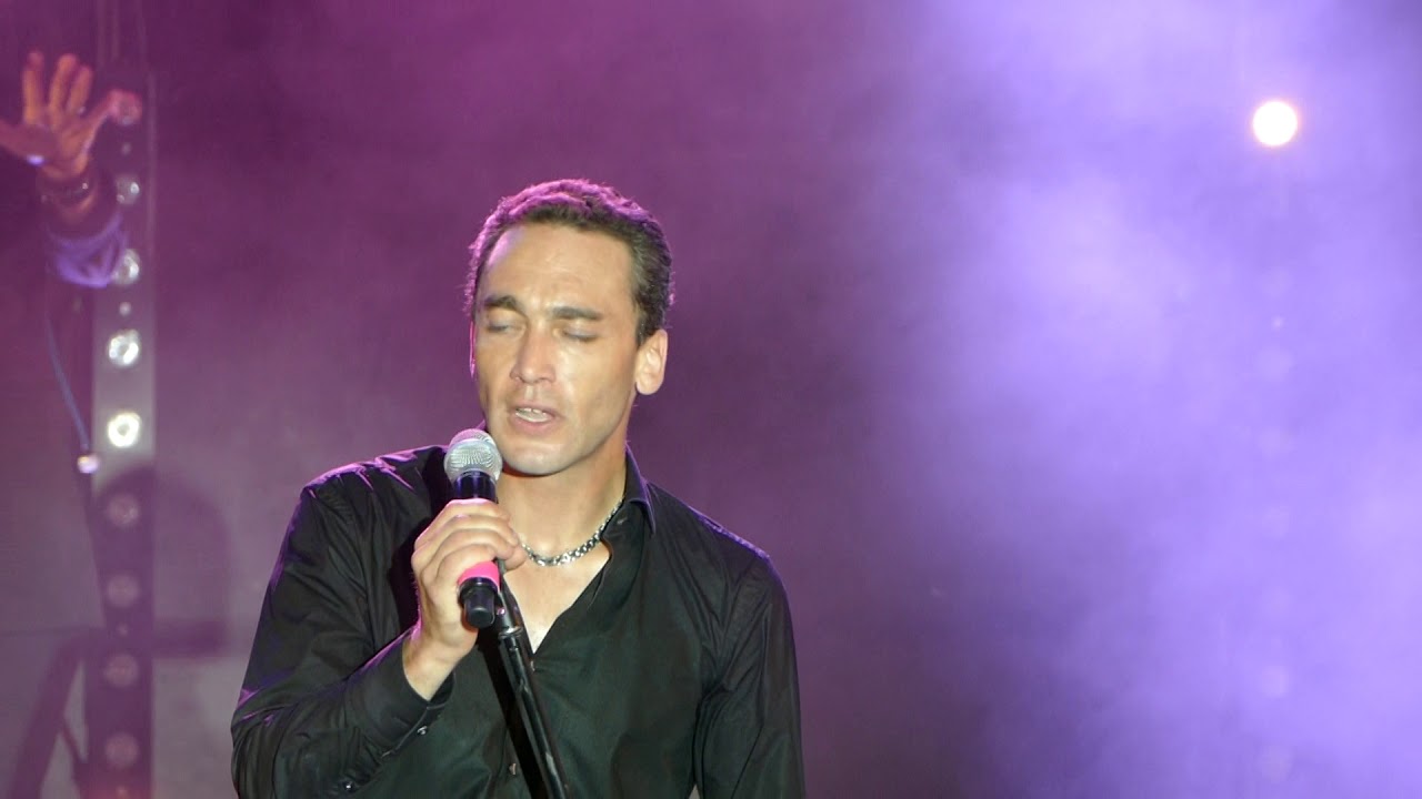 Jean Baptiste Guegan La Voix de Johnny , tournée Partouche à la Grande Motte   Oh ma jolie Sarah