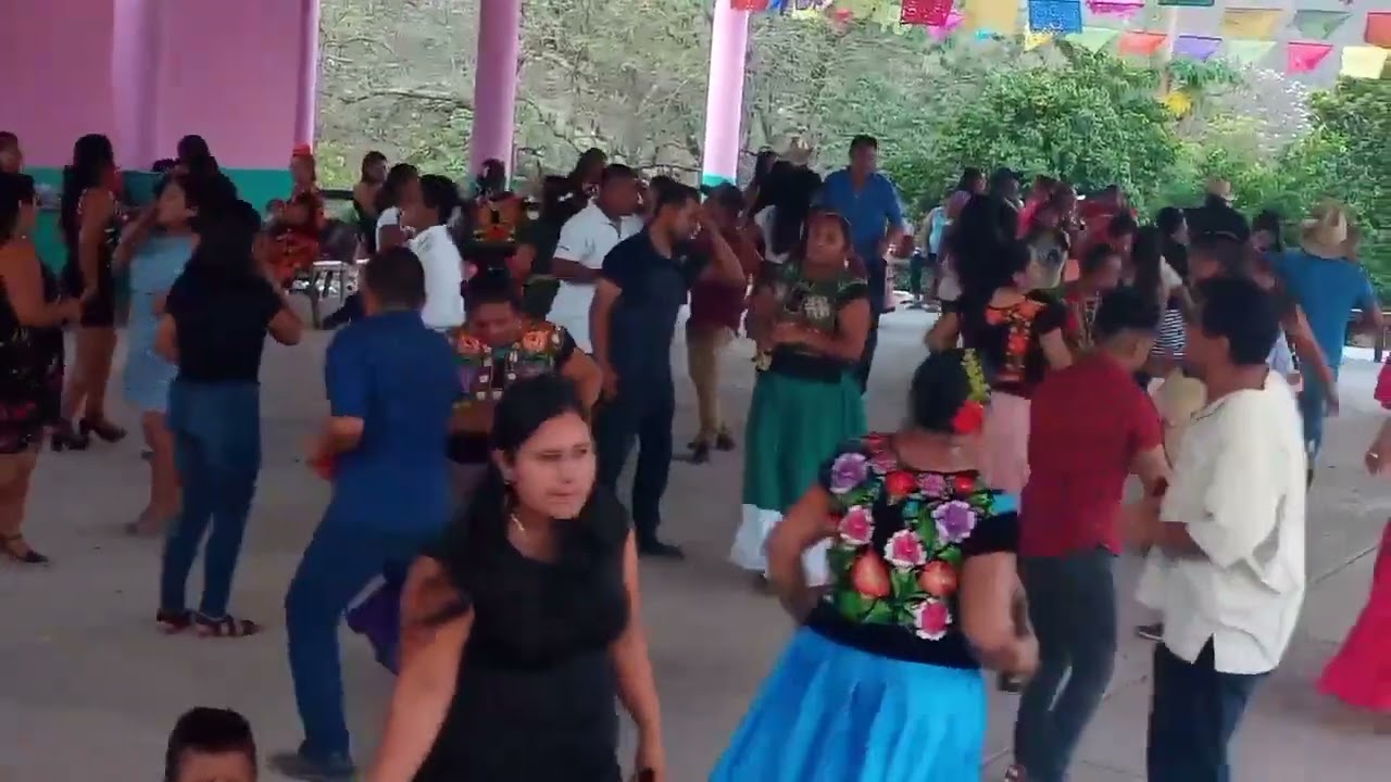 fiesta en guixixu oax