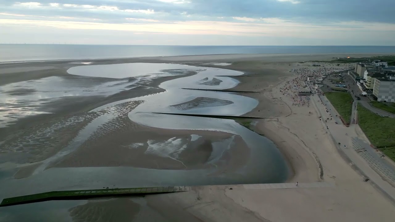 Flug am Strand im Westen von Borkum 2024