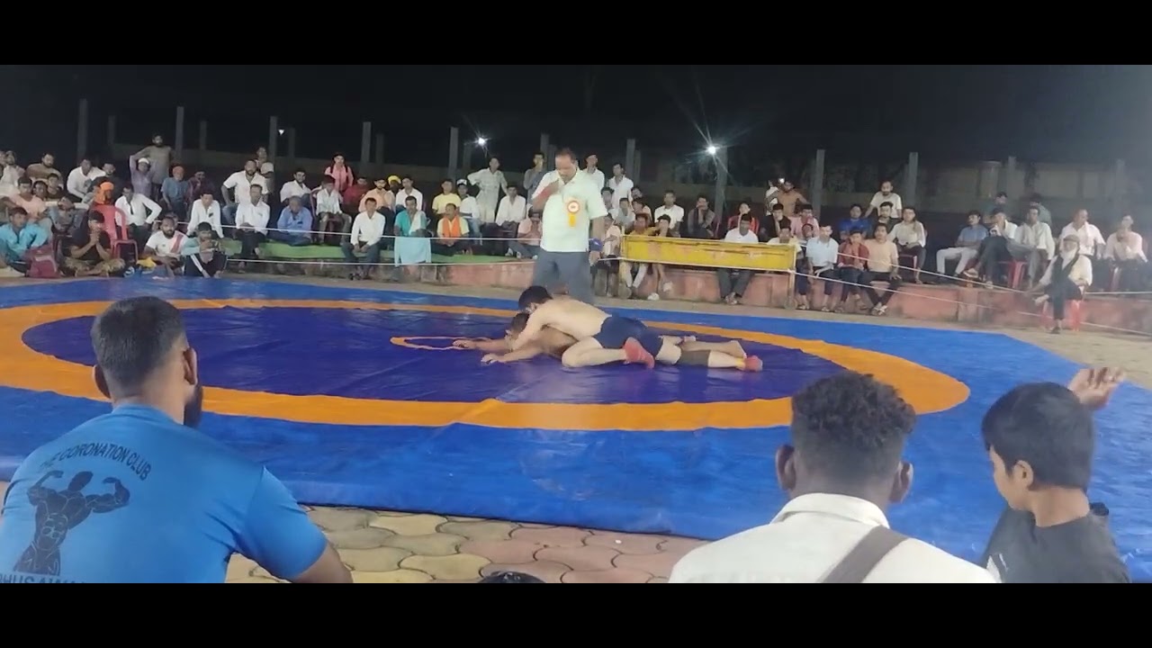 Imran pahalvan budni aur Burhanpur  ke pahalvan ki kushti