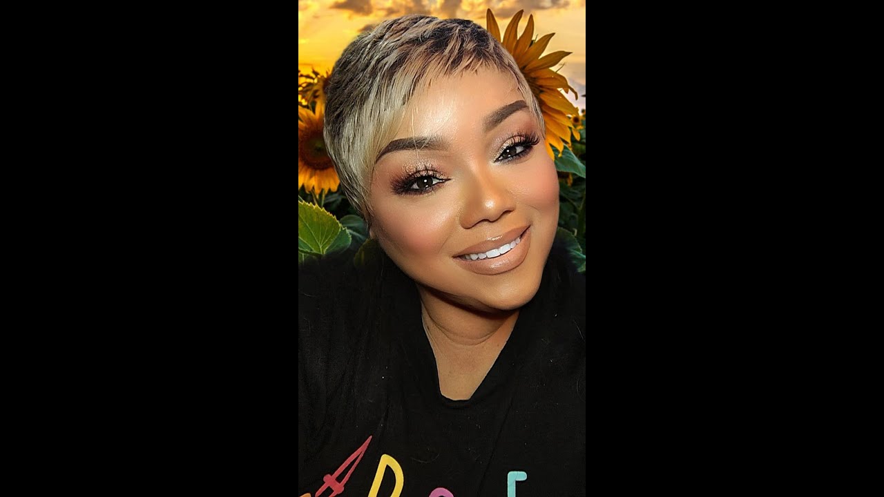 BEAUTIFUL ON A BUDGET - UNION  wig by VANESSA IN THE COLOR SNOW A LOOK FOR ALL SEASONS! SHORT CUT
